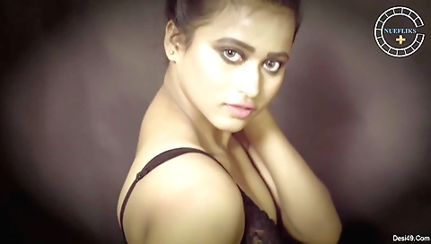 Beautiful girl has a nice and wet pussy to be fucked