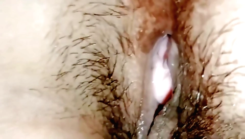 Hindi amateur hawt sex - hairy indian pussy door khej bade doodh