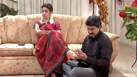 Indian goddess has foot fetish and rides on her mans foot