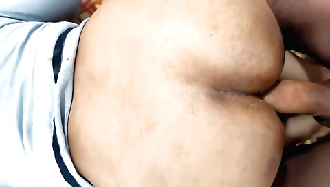 Amateur brunette fetish with hairy pussy fuck by boyfriend
