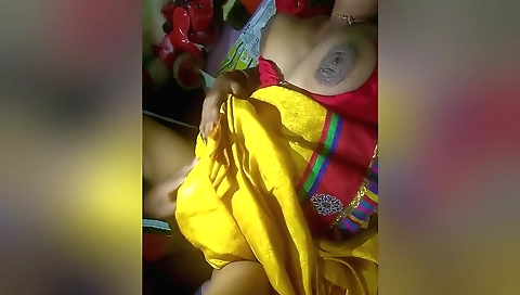 A sexy brunette brunette sex with big tits and a nice body