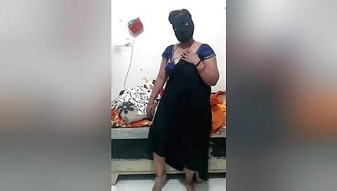 Big ass Indian chick fucked by amateur fucker today!