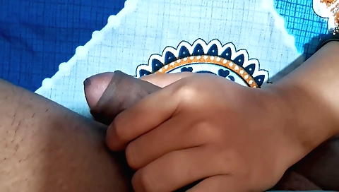 Indian babe with natural boobs is doing a nice handjob
