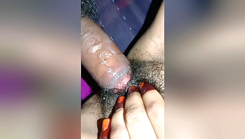 Indian babe fucks her wife friend in amateur sex video
