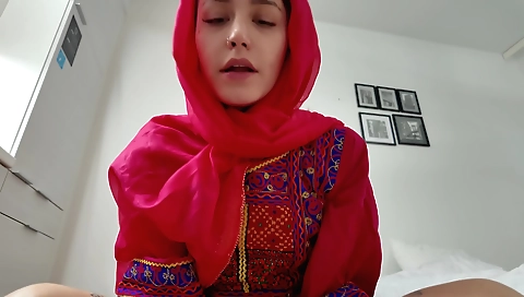 Indian tattooed slut with a big booty gets deepthroated