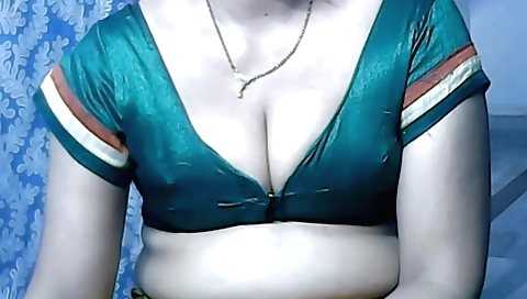 Hot amateur indian female video in hd in the shower