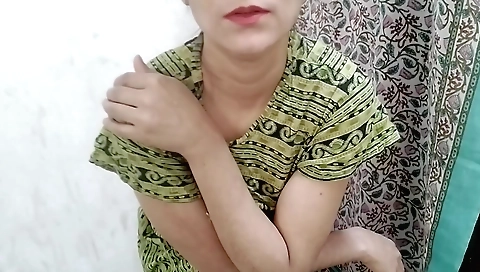 Chachi ko night dress me hi pakad ke pel diya video