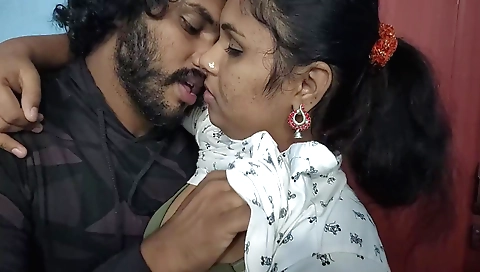 Indian chick with large boobs is showing off her pussy