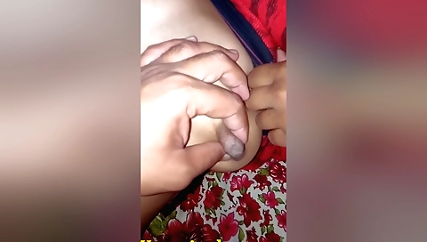 Big tits amateur porn video showing a hot and horny girl