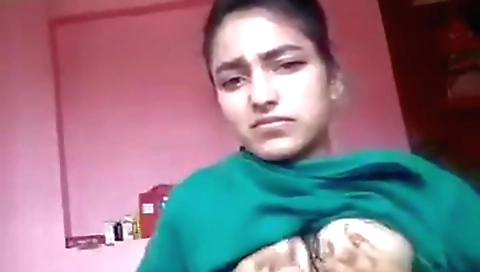 Naked brunette 18+ with hairy pussy makes solo video