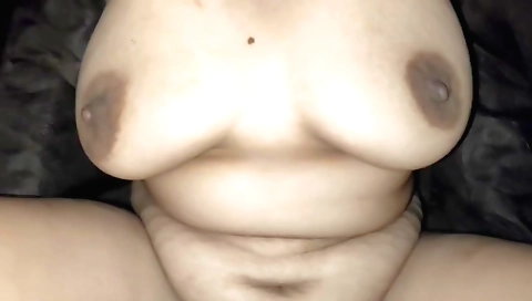 Indian girl fucks a friend's buddy in amateur pov video