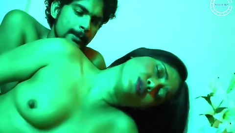 Indian brunette 18+ with round ass jannati talansari