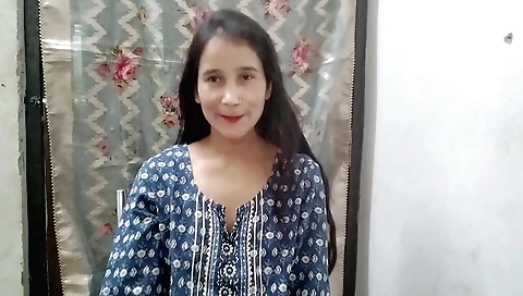 Indian teen stepsister with black hair shows sexy face