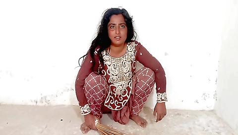 Indian brunette in a big tanned body getting fucked by her boss