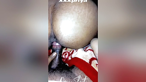 Indian slut gets a blowjob and deepthroat on christmas