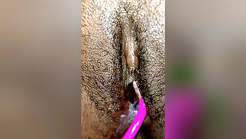 Hairy pussy 3d dildo play in amateur hd video 1323