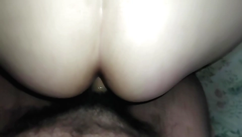 Indian girlfriend with a big ass is fucked in her ass