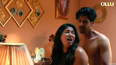 Hot big boobs milf shows off on camera with a hot face