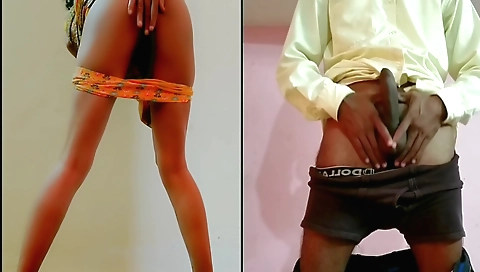 Indian girl with a sexy body takes a hot webcam video