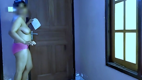 Hot brunette amateur blowjob and creampie in hd video