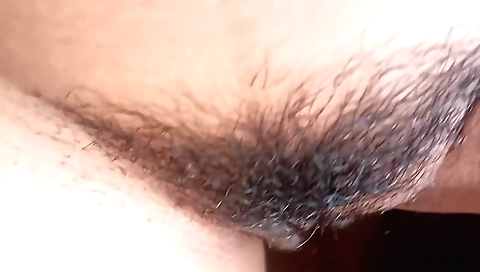 Busty indian desi 18+ girl stretches her hairy pussy