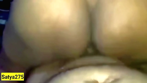 Indian girl in a beautiful outfit is getting fucked