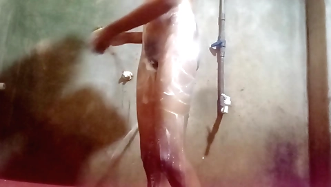 Indian solo female video with a vibrator and her pussy