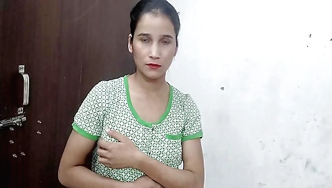 Amateur indian solo video with a beautiful body and curves