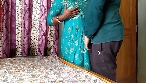 My amateur wife loves to fuck her hubby and boyfriend