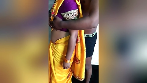 Indian amateur couple is having fun with a hot pussy
