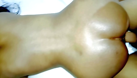 Indian amateur teen is getting her ass fucked and penetrated