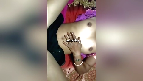 Indian hottie humps her hairy pussy in a pov scene