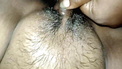Indian amateur girl with a sexy body fucks her stepbrother