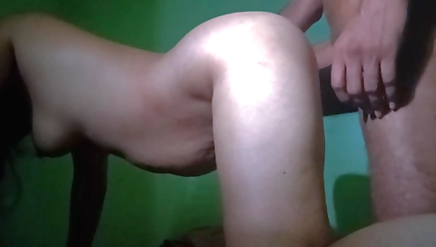 Indian maid masturbates in the bedroom in the morning