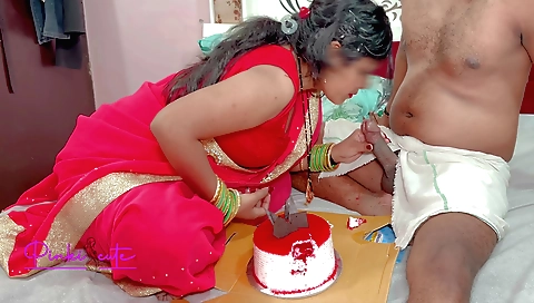 Indian amateur milf gets her stepfather-in-law's dick