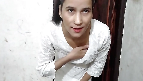 Indian solo female masturbation video in the bathroom